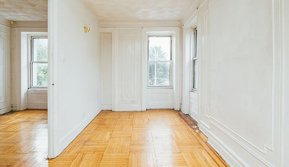 1st image of 1098 Bushwick Ave #6
