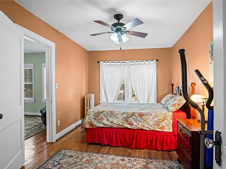 212 Emanuel Cleaver Blvd #2W — Photo 12