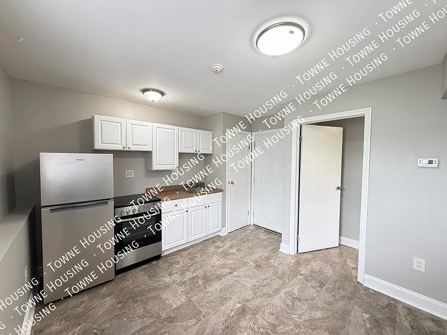 Building Photo - 336 Harris Hill Rd #4