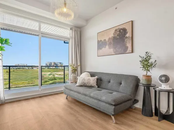 3700 SE Seton Ave #2505, Calgary, AB T3M 4C1