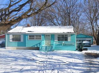 4832 Greenlawn Dr, Flint, MI 48504