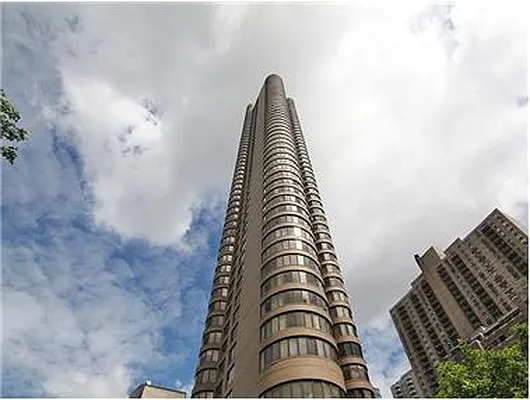 Rented by Douglas Elliman | media 29