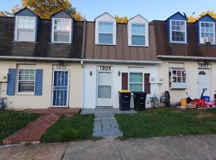 1909 Dutch Village Dr Unit I-234, Landover, MD 20785