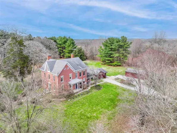 7458 Palmer Rd, Greens Fork, IN 47345