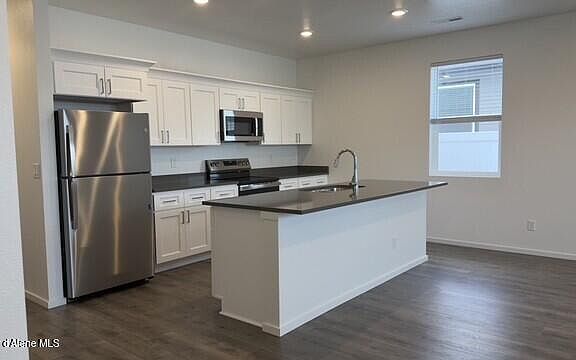 3rd image of 5360 E Aquila Ave