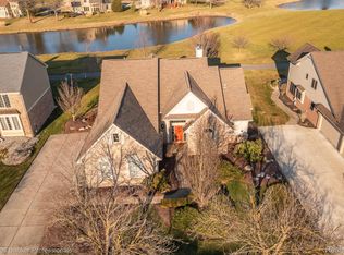 45514 Muirfield Dr, Canton, MI 48188