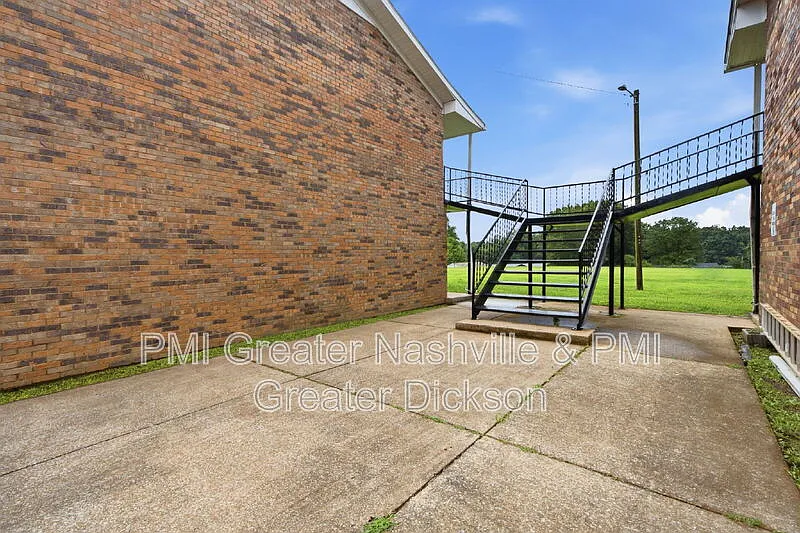 2 bed, 1.0 bath, 780 sqft, $750 — Photo 4