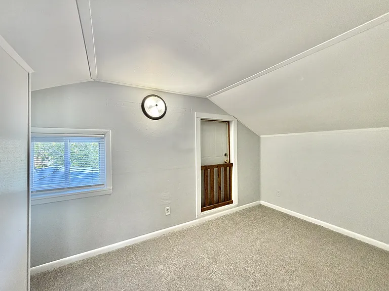 330 Lincoln St #1 — Photo 21