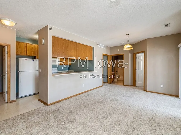 1320 SE Florence Dr #16 — Photo 5