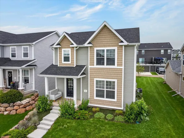 421 Crane Xing, Waunakee, WI 53597