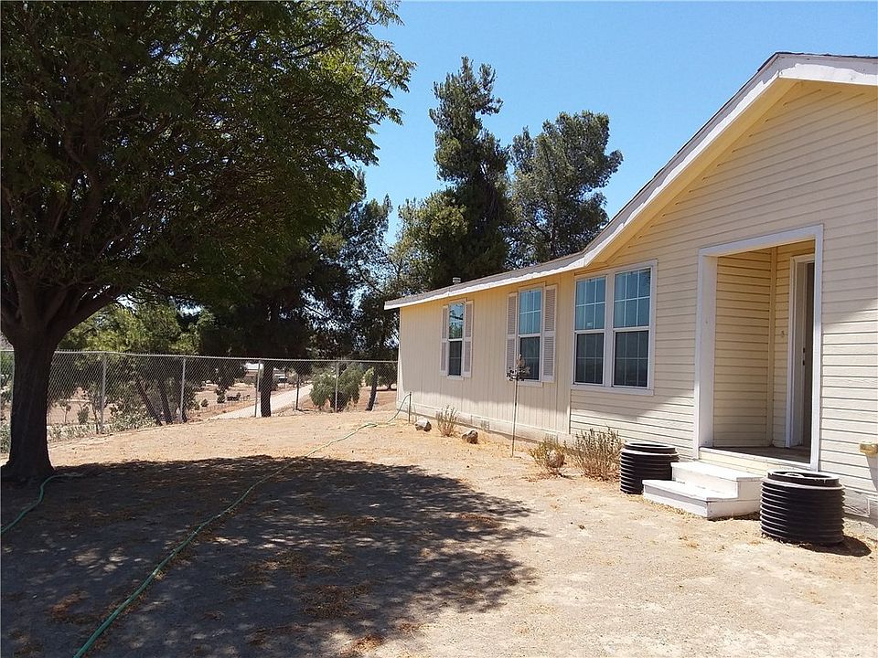 1st image of 30460 Starlight Ln
