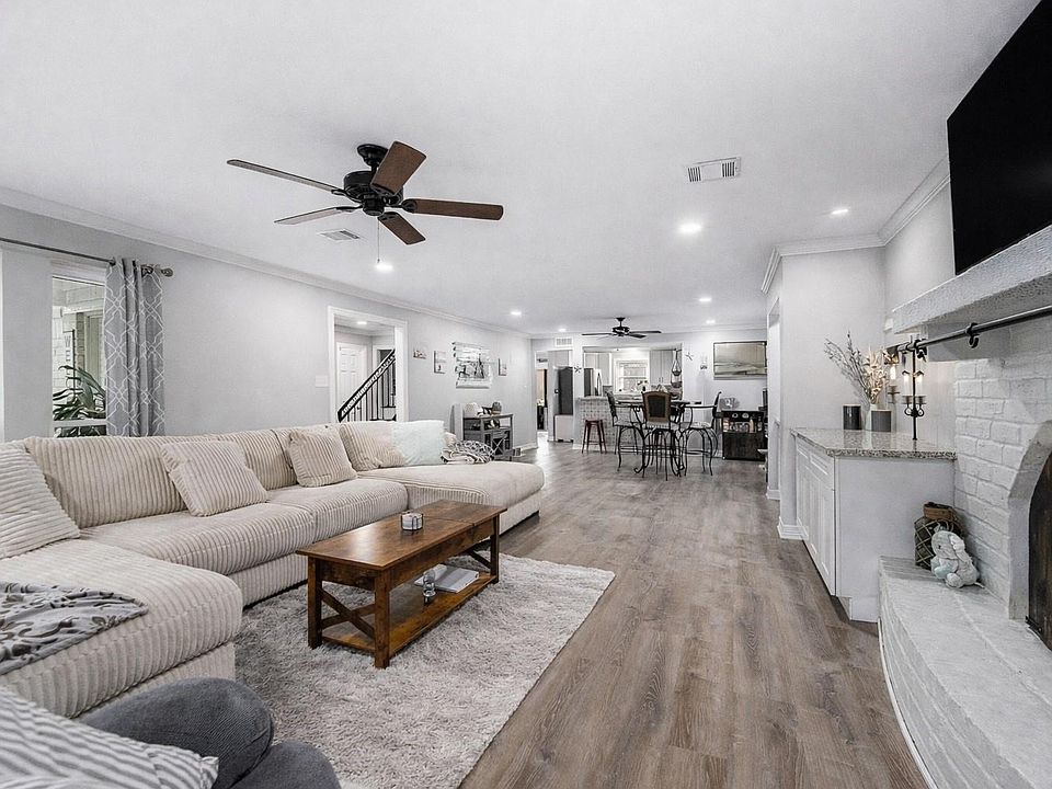 1st image of 5814 Theall Rd