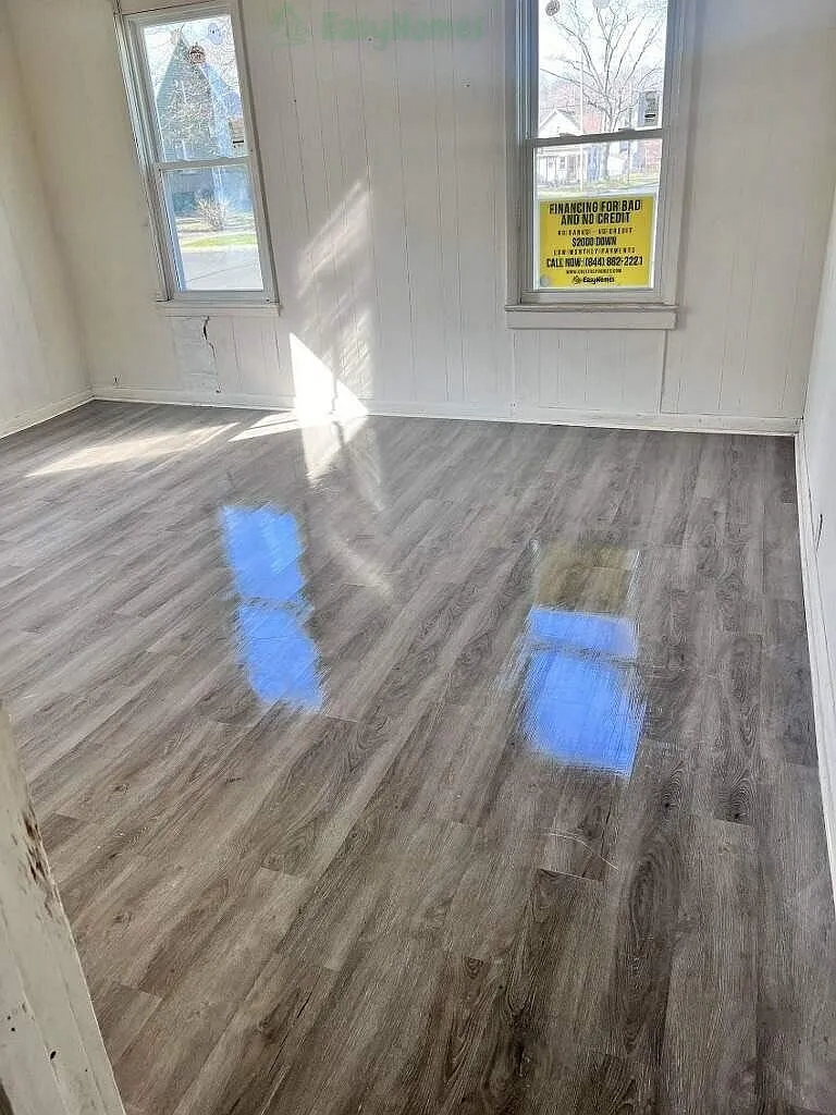 1540 West Kettelle Street — Photo 3