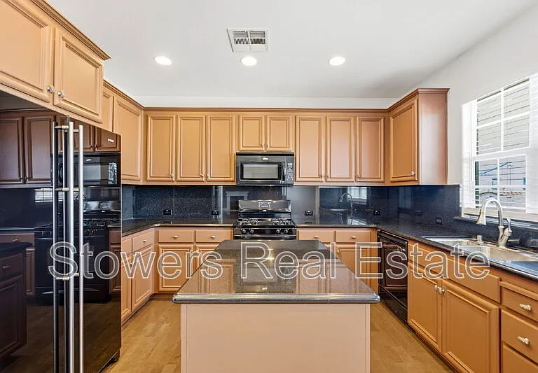7730 Stoneleaf Rd — Photo 21