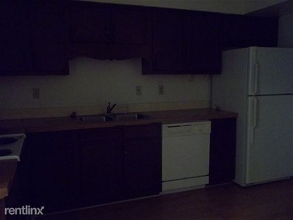 2 bedroom TH Kitchen