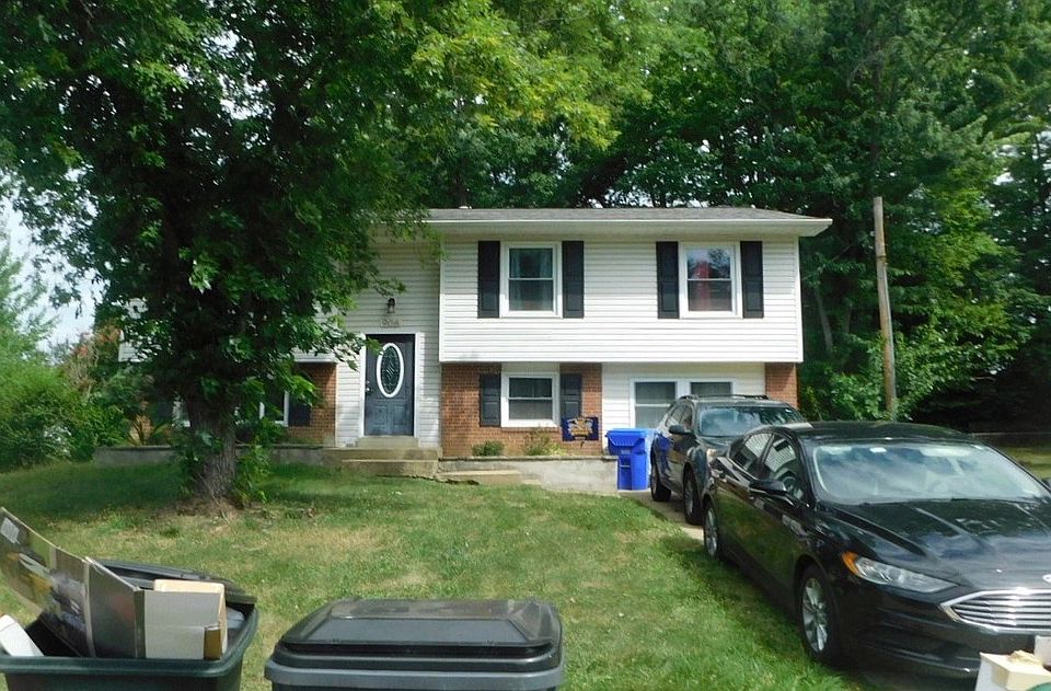 1st image of 908 Barrington Dr
