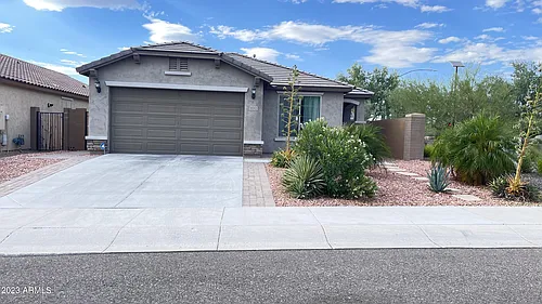 9512 W Fallen Leaf Ln Photo 1