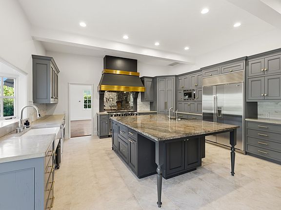 2nd image of 1532 Aldercreek Pl