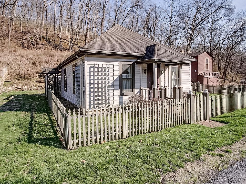 44 Mill St, Elsah, IL 62028 Zillow