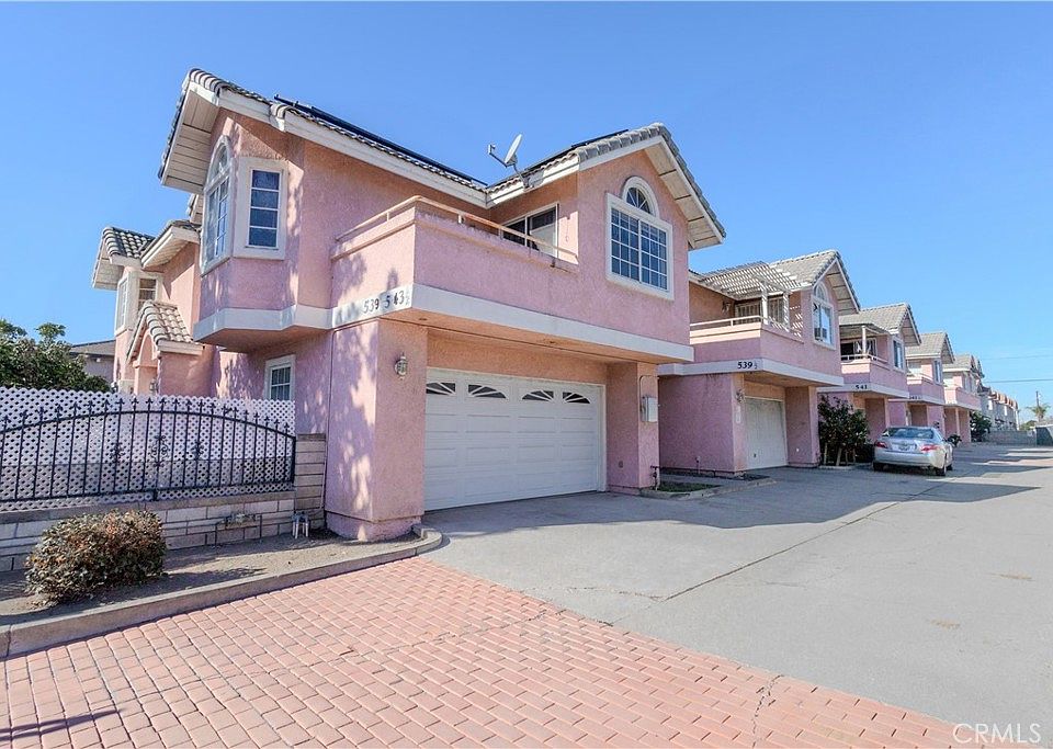 1st image of 539 League Ave