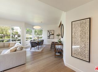 2 Highland Vw, Irvine, CA 92603