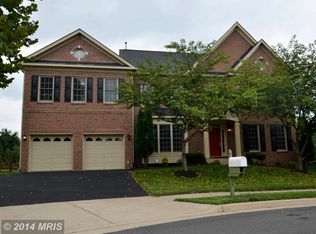 8804 Brown Thrasher Ct, Gainesville, VA 20155