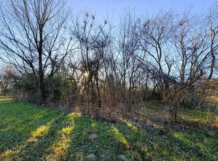 613 N San Jacinto St, Hearne, TX 77859