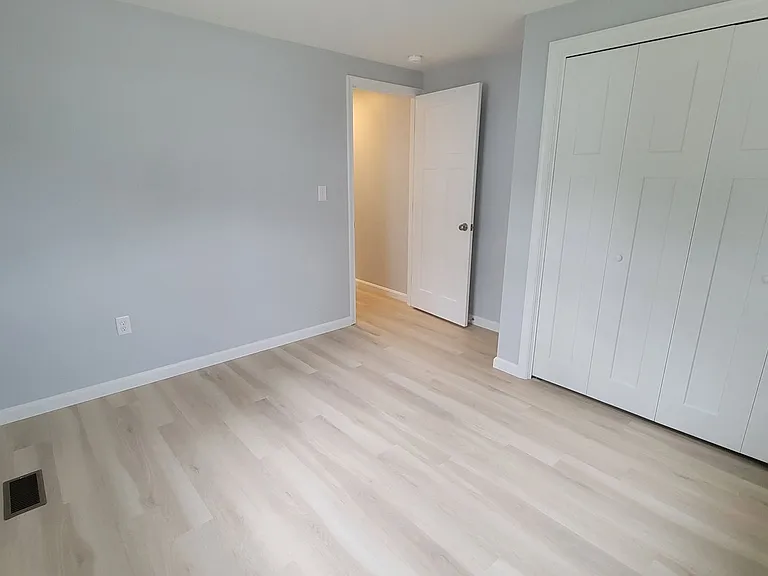 410 Spruce St #201 — Photo 18