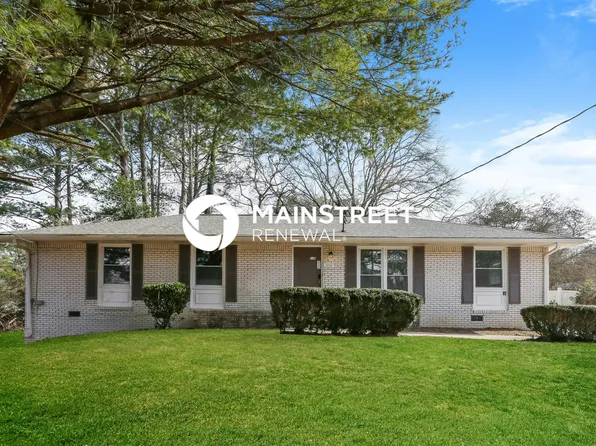 2858 Spruce Point Rd, Atlanta, GA 30349