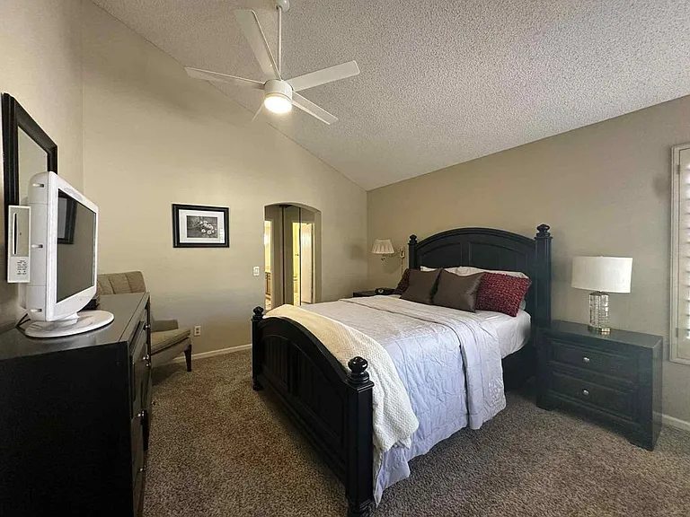 4 Hermosillo Ln — Photo 20