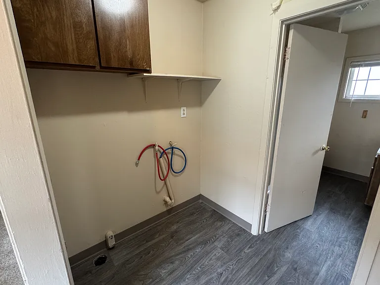 440 Pine St — Photo 7