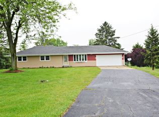 5626 Blackhawk Rd, Rockford, IL 61109