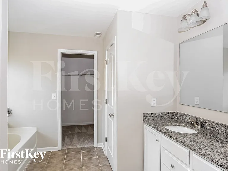 12852 Clydesdale Dr — Photo 10