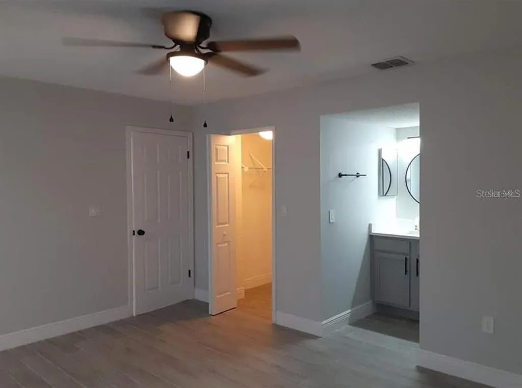 3 bed, 2.0 bath, 1250 sqft, $1,800 — Photo 4
