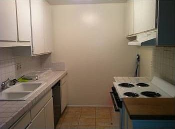 3rd image of 576 N Bellflower Blvd Unit 111