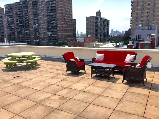 Rented by Viza Group, Inc | media 26