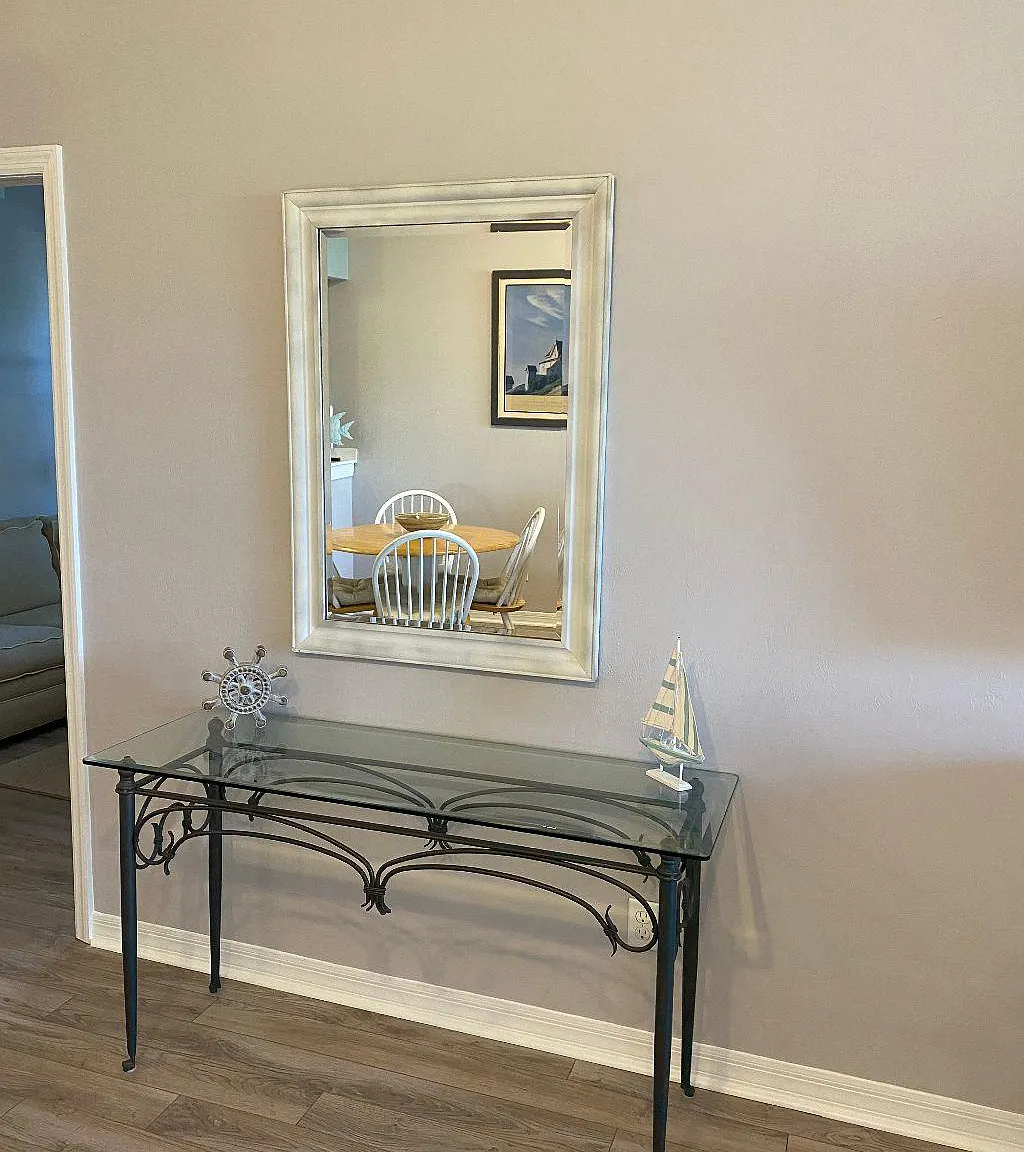2 bed, 1238 sqft, $2,000 — Photo 1