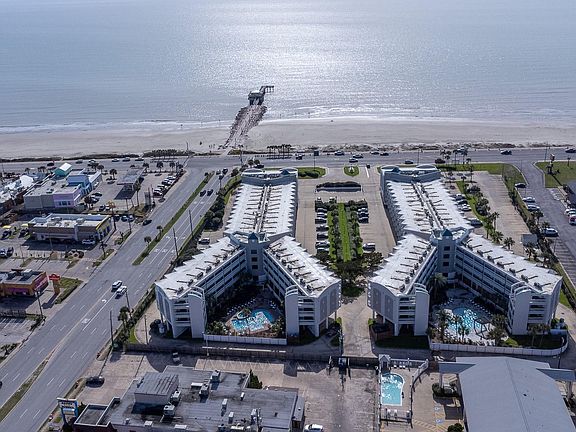 2nd image of 6102 Seawall Blvd #286