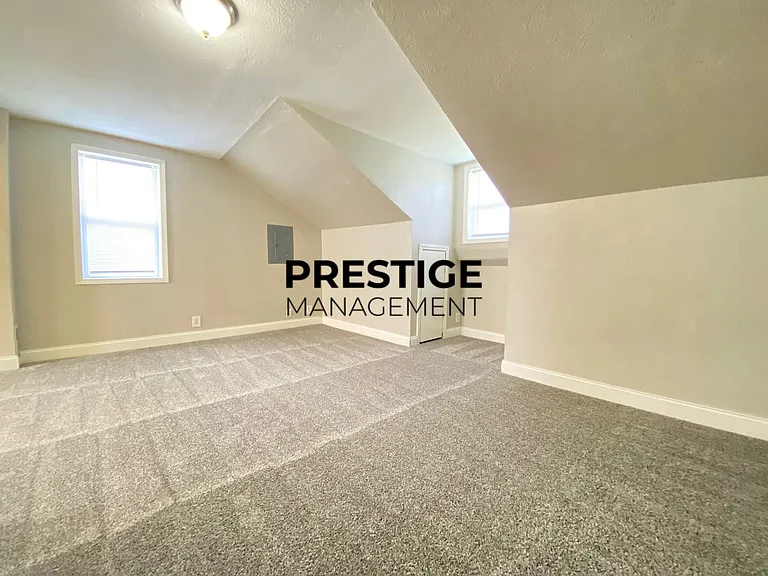 7709 W Taft St #3 — Photo 7