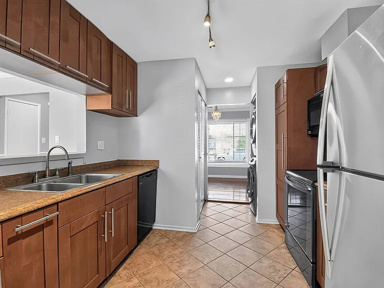 7503 Grouse Pl — Photo 4