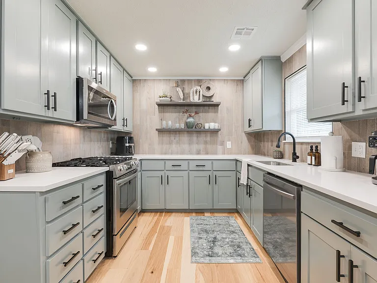 3005 Berkshire Way — Photo 9