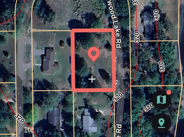 25 Dogwood Lake Rd, Moselle, MS 39459