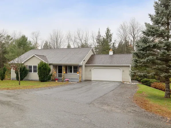 62 Woods Edge Road, Morristown, VT 05661