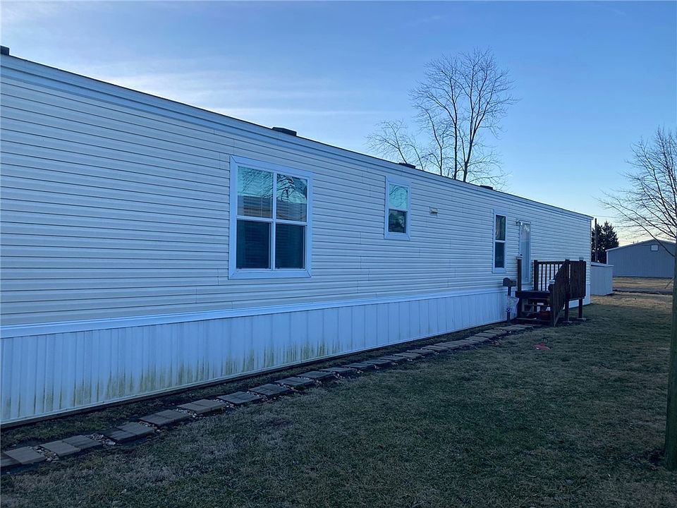 121 E 6th St, Saint Elmo, IL 62458 MLS 6217942 Zillow