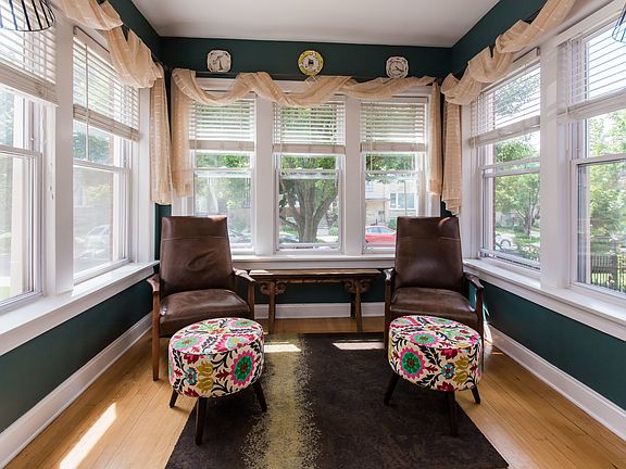 5th image of 4925 N Talman Ave