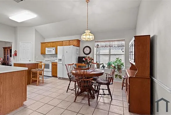 10202 Bent Tree Dr — Photo 10