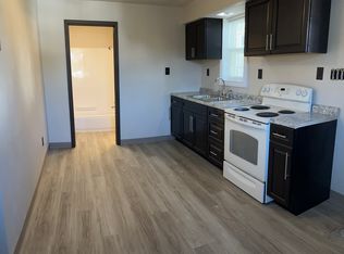 700 N Railroad St APT D, Penn, PA 15675