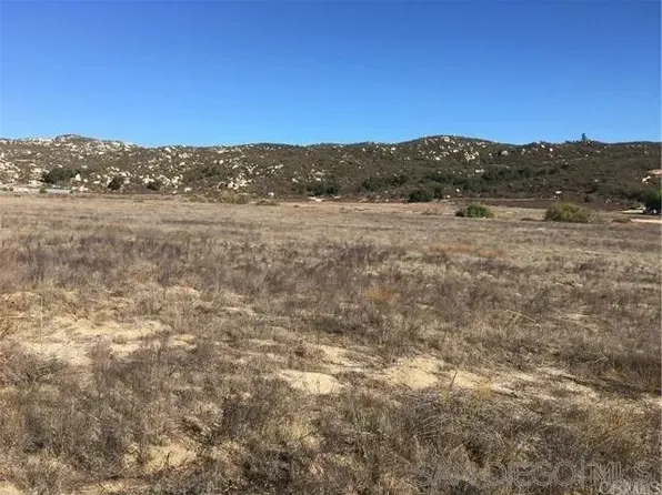 44715 E Benton Rd #0, Hemet, CA 92544