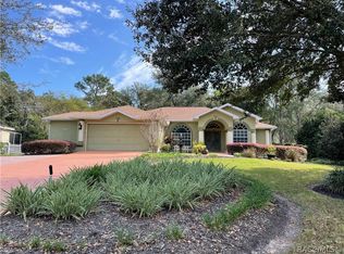 186 Cypress Blvd E, Homosassa, FL 34446