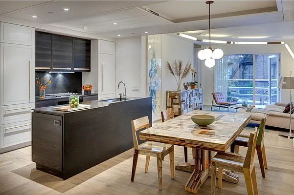 Rented by Corcoran | media 37